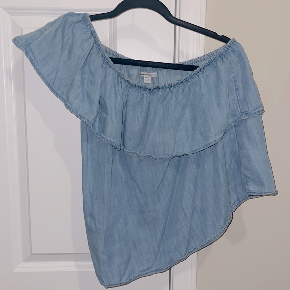 American Eagle Outfitters NWT Chambray One Shoulder Size Large!